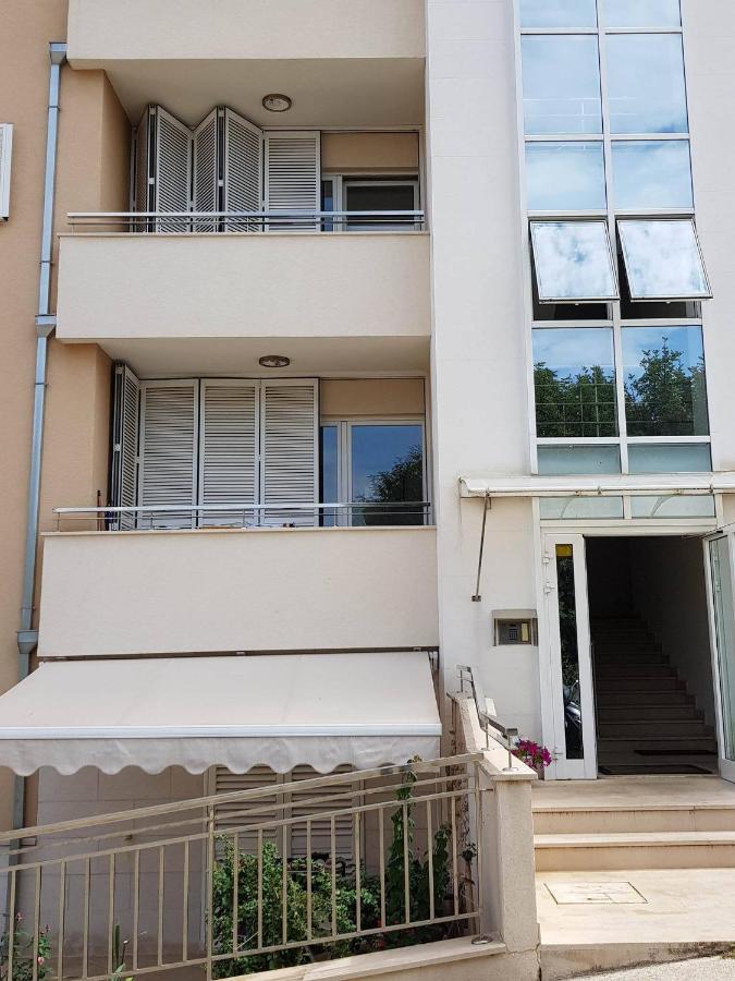 Apartman Copacabana Ragusa Esterno foto